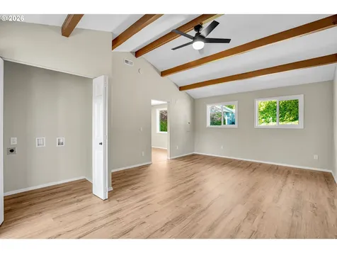 1822 SW Marigold Street Portland OR 97219