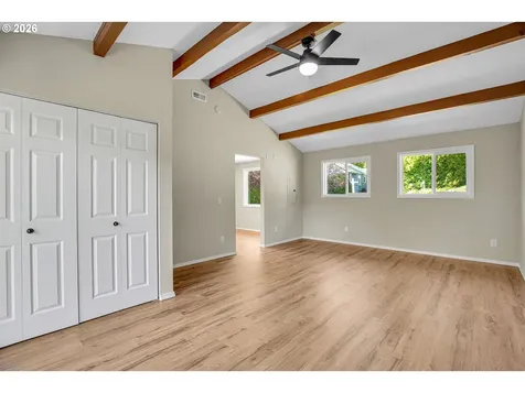 1822 SW Marigold Street Portland OR 97219