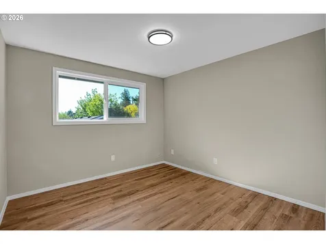 1822 SW Marigold Street Portland OR 97219