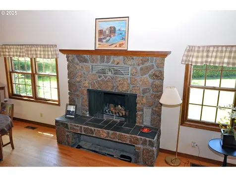 15207 S Forsythe Road Oregon City OR 97045