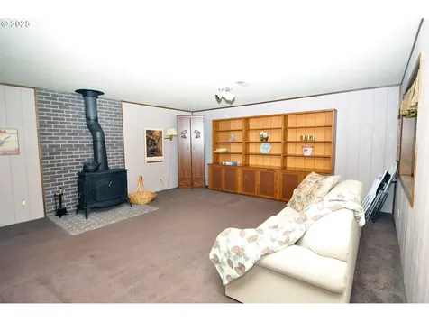 15207 S Forsythe Road Oregon City OR 97045