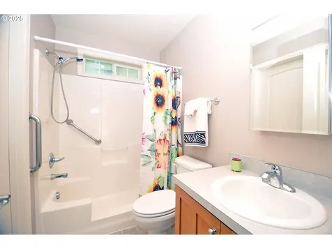 15207 S Forsythe Road Oregon City OR 97045