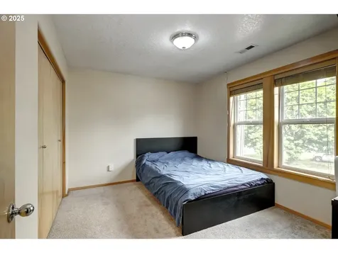 1502 22nd Avenue Forest Grove OR 97116