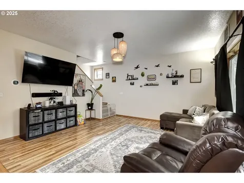 1502 22nd Avenue Forest Grove OR 97116