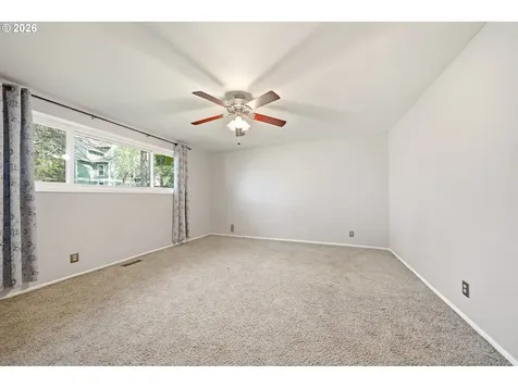 4725 SW 207th Court Beaverton OR 97078