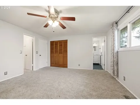 4725 SW 207th Court Beaverton OR 97078