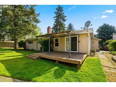 4725 SW 207th Court Beaverton OR 97078