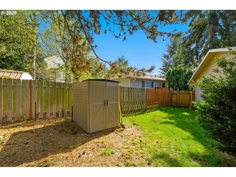 4725 SW 207th Court Beaverton OR 97078