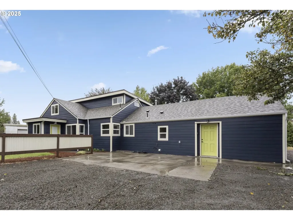 10200 SW Tigard Street Portland OR 97223