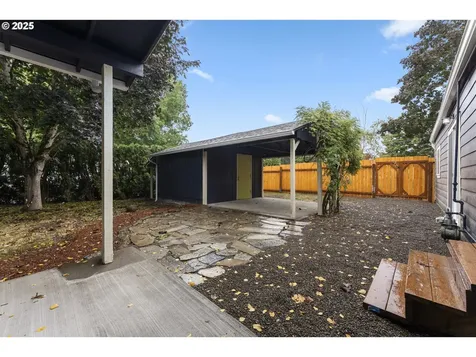 10200 SW Tigard Street Portland OR 97223