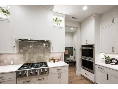 4401 Cobb Way Lake Oswego OR 97035