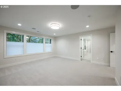 4401 Cobb Way Lake Oswego OR 97035