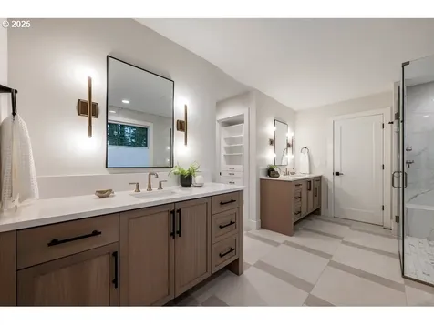 4401 Cobb Way Lake Oswego OR 97035