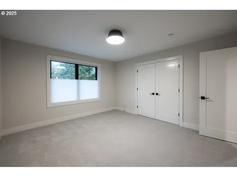 4401 Cobb Way Lake Oswego OR 97035