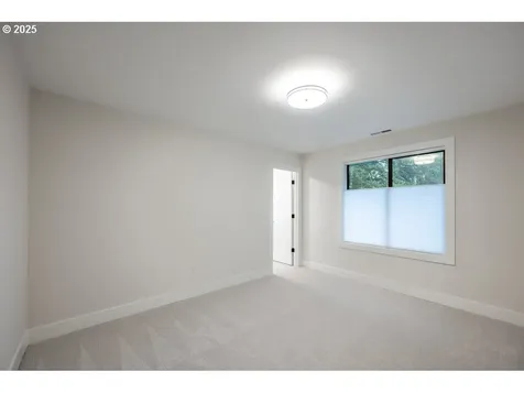 4401 Cobb Way Lake Oswego OR 97035