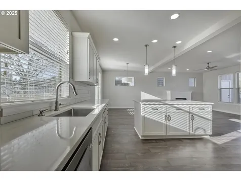 4718 SW Oscar Lane Beaverton OR 97005