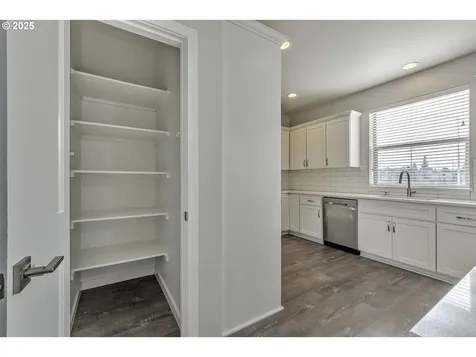 4718 SW Oscar Lane Beaverton OR 97005
