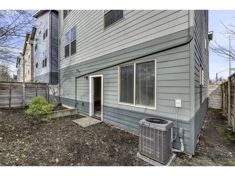 4718 SW Oscar Lane Beaverton OR 97005