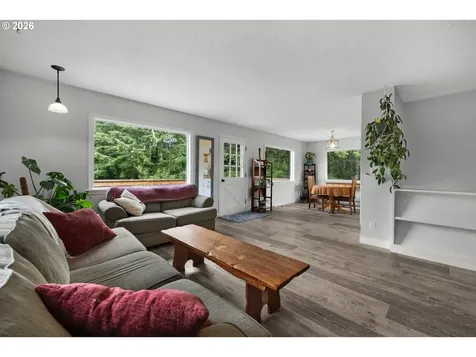 36389 Battle Creek Lane Astoria OR 97103