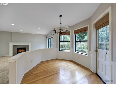 1928 Aztec Court West Linn OR 97068