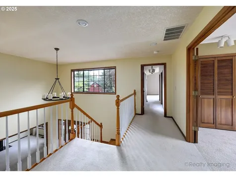 1928 Aztec Court West Linn OR 97068