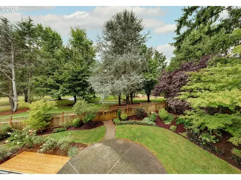 1928 Aztec Court West Linn OR 97068