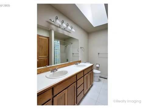 1928 Aztec Court West Linn OR 97068