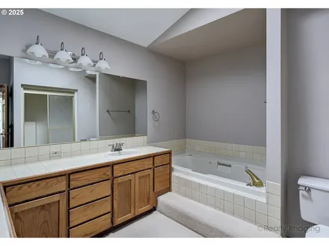 1928 Aztec Court West Linn OR 97068