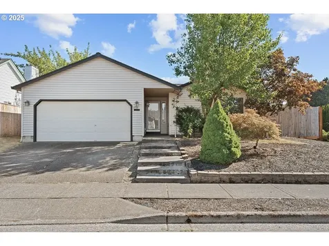 6738 SE Moscato Court Hillsboro OR 97123