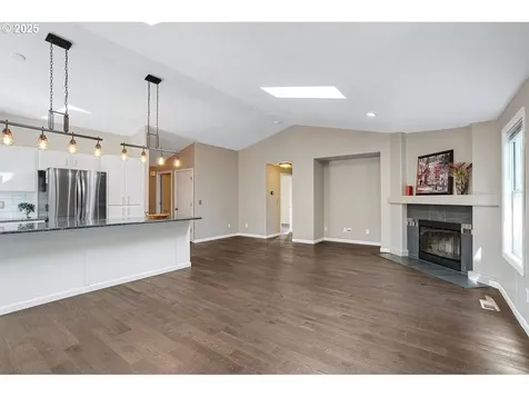 6738 SE Moscato Court Hillsboro OR 97123