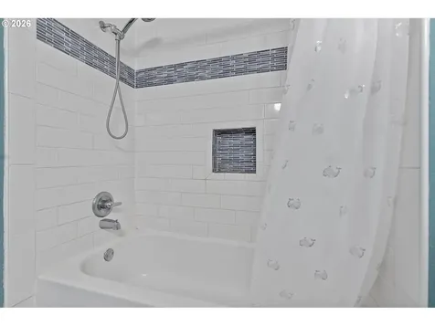 11702 NW 11th Court Vancouver WA 98685