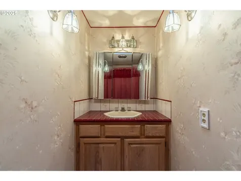 51475 Mountain View Road Scappoose OR 97056