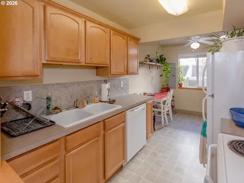 697 32nd Street Washougal WA 98671