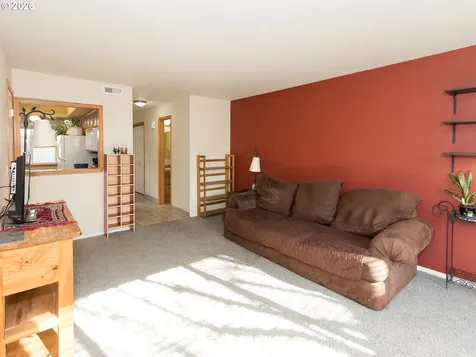 697 32nd Street Washougal WA 98671