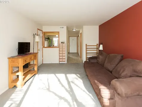 697 32nd Street Washougal WA 98671