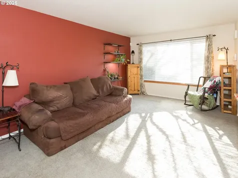 697 32nd Street Washougal WA 98671