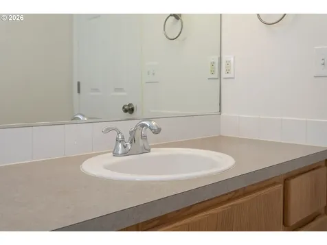 1115 NW 148th Circle Vancouver WA 98685