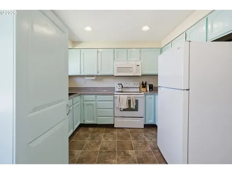 560 SE Border Lane Mcminnville OR 97128