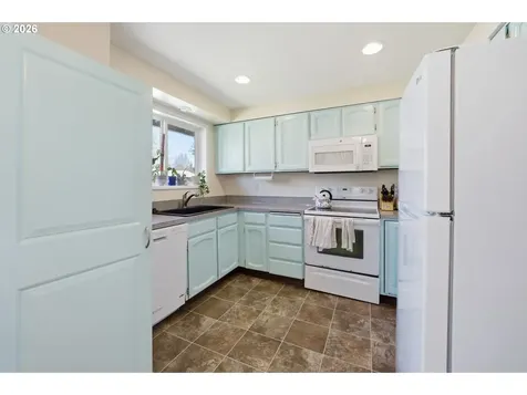 560 SE Border Lane Mcminnville OR 97128