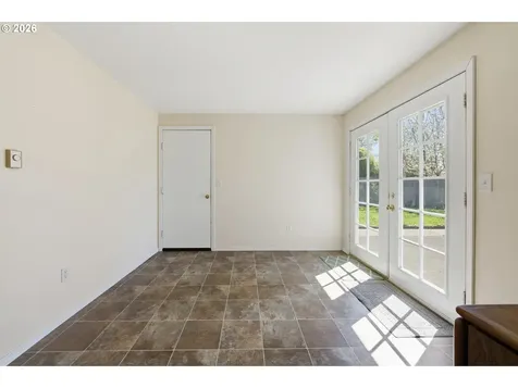 560 SE Border Lane Mcminnville OR 97128