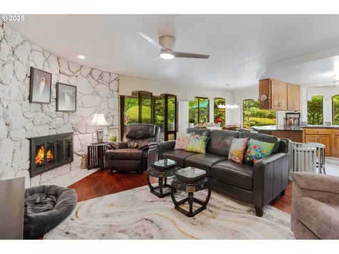 2423 NE 153rd Place Portland OR 97230