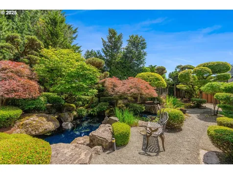 2423 NE 153rd Place Portland OR 97230