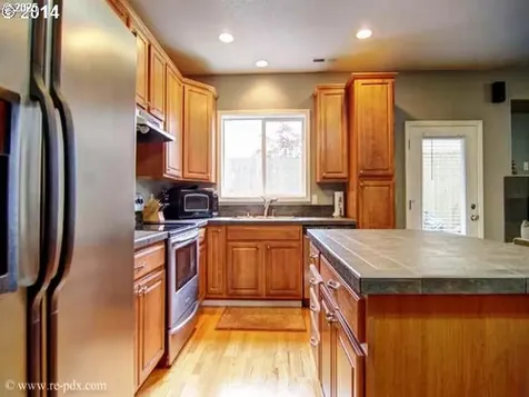 5906 NE 56th Street Vancouver WA 98661