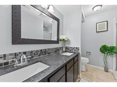 3812 NE 55th Avenue Vancouver WA 98661