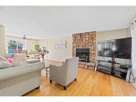 3812 NE 55th Avenue Vancouver WA 98661