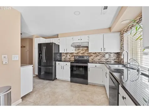 3812 NE 55th Avenue Vancouver WA 98661