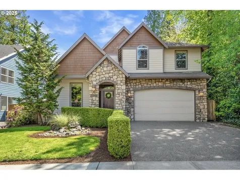 7102 SW 78th Avenue Portland OR 97223