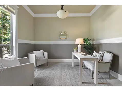 7102 SW 78th Avenue Portland OR 97223