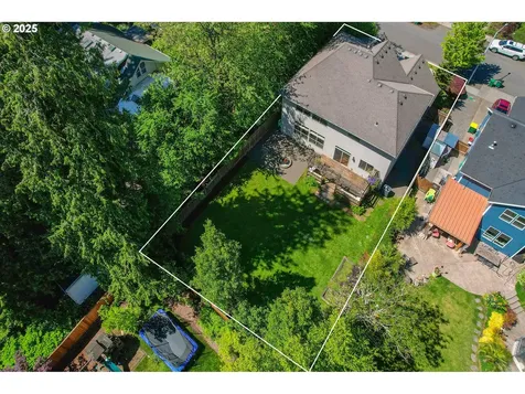7102 SW 78th Avenue Portland OR 97223