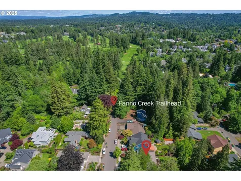 7102 SW 78th Avenue Portland OR 97223